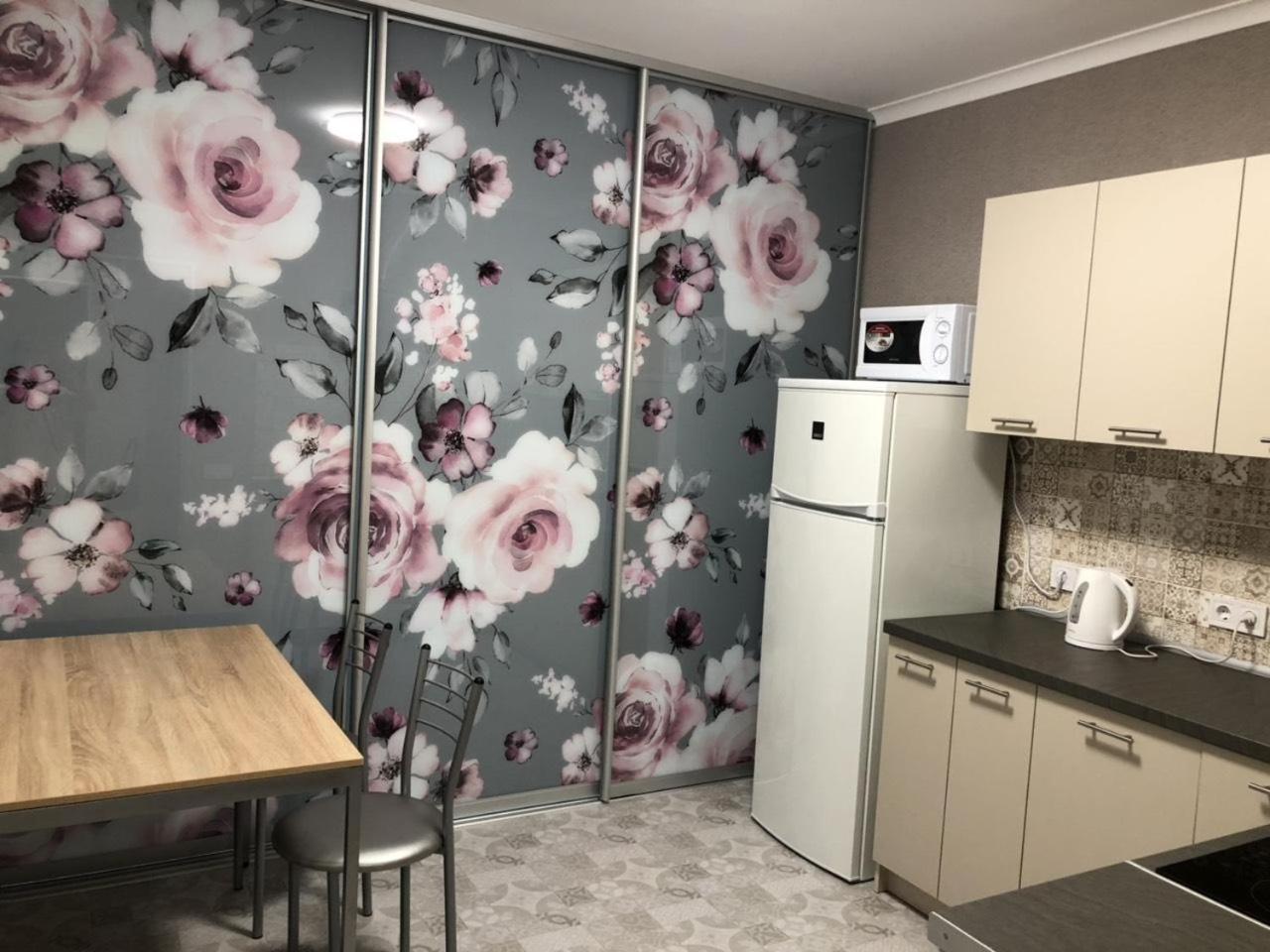 Квартира Парковые Озера Appartamento Kiev Esterno foto